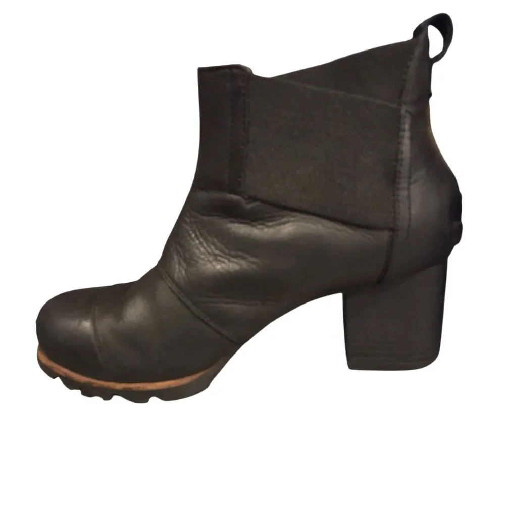 SOREL Womens Addington Chelsea Black Leather Chunky Heel Boots Size 9